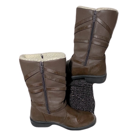 Totes Brown Winter Boots - Picture 2 of 8